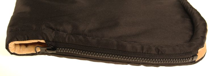 KAARSGAREN Rukávník na kočárek černo světle fialový